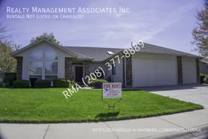 featured image of 1126 N Hiltonhead Way