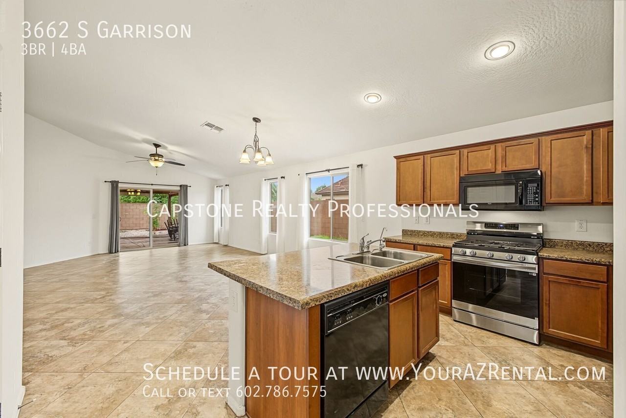 3662 S Garrison - Photo 5 of 24