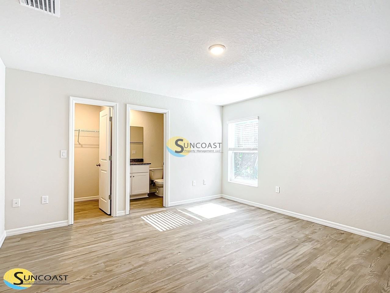 20581 Sw Marine Blvd - Photo 7 of 15