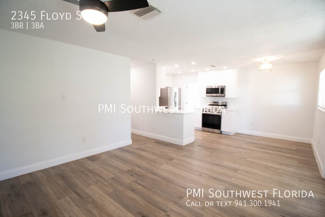 2345 Floyd St - Photo 3 of 22