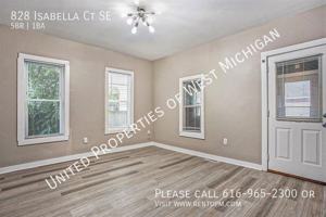 featured image of 828 Isabella Ct Se