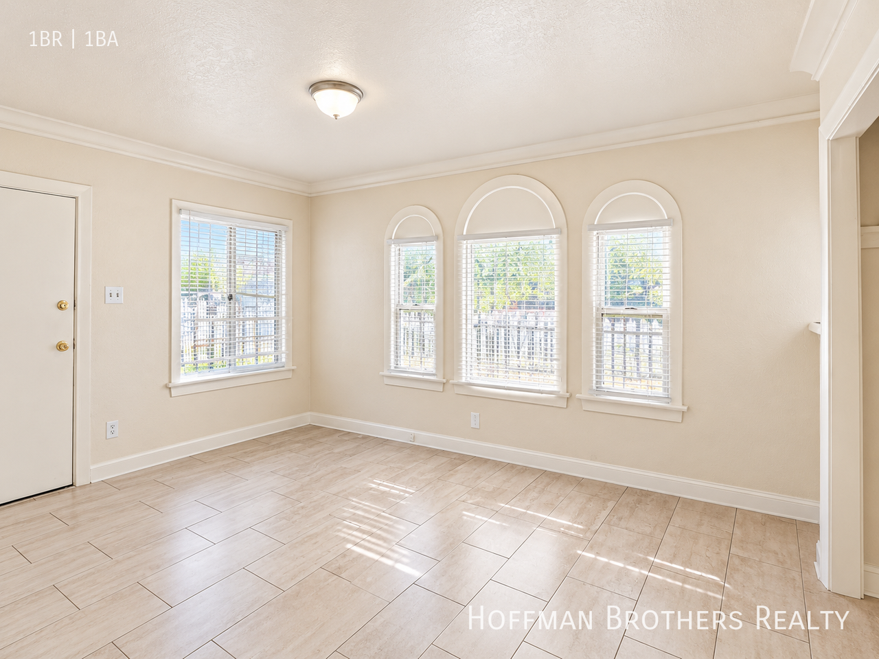 6326 Brynhurst Ave #6326 - Photo 4 of 15