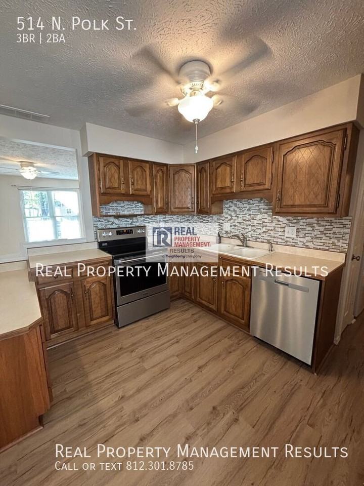 514 N Polk St - Photo 5 of 18