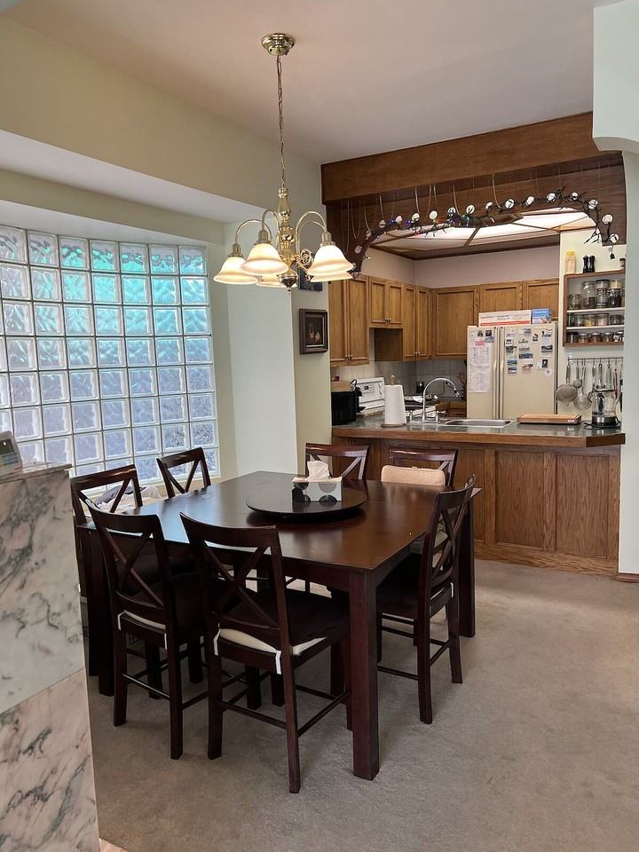1208 Memorial Dr Nw - Photo 3 of 23