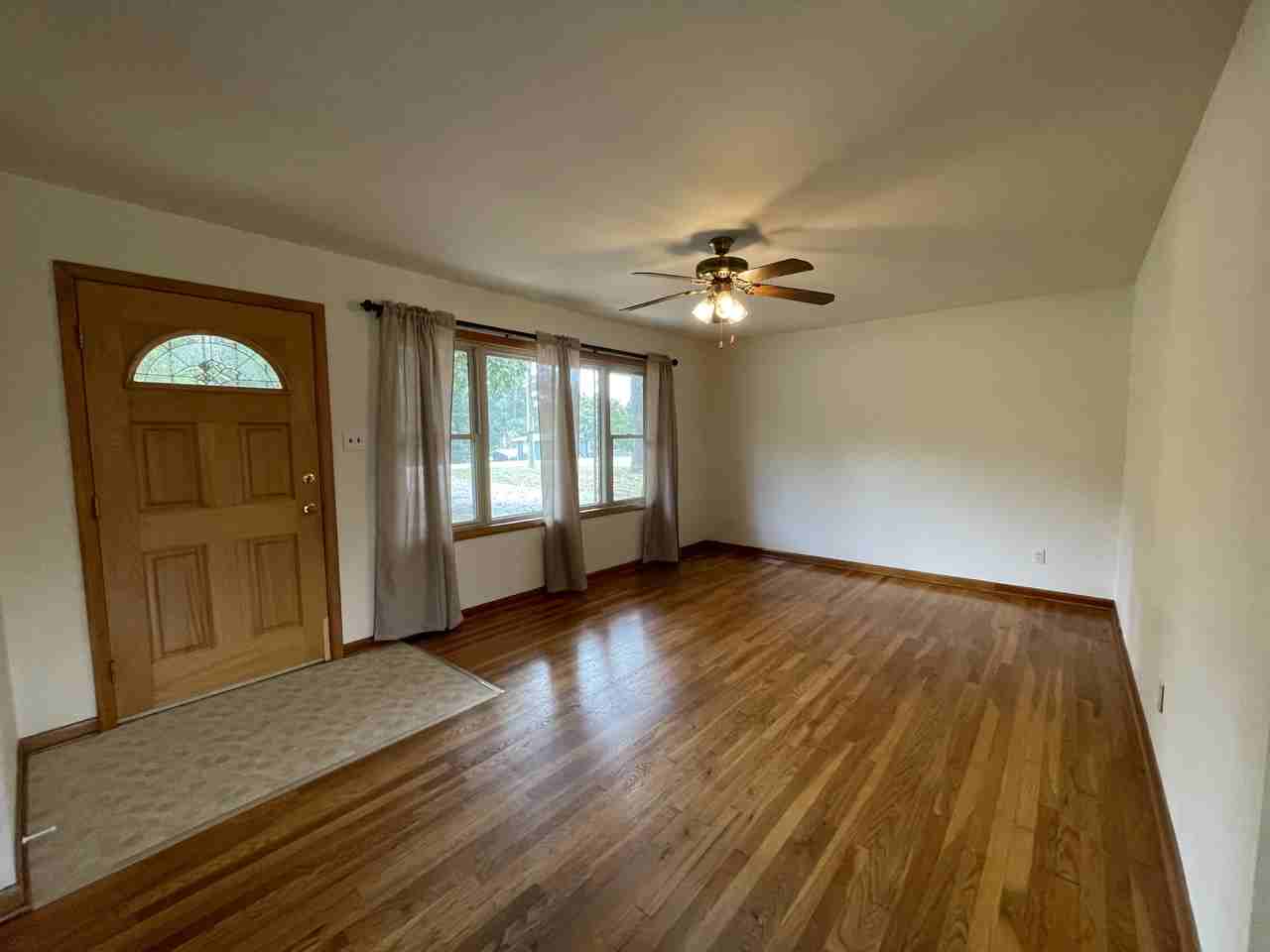 952 Capitol Blvd #NA - Photo 5 of 31