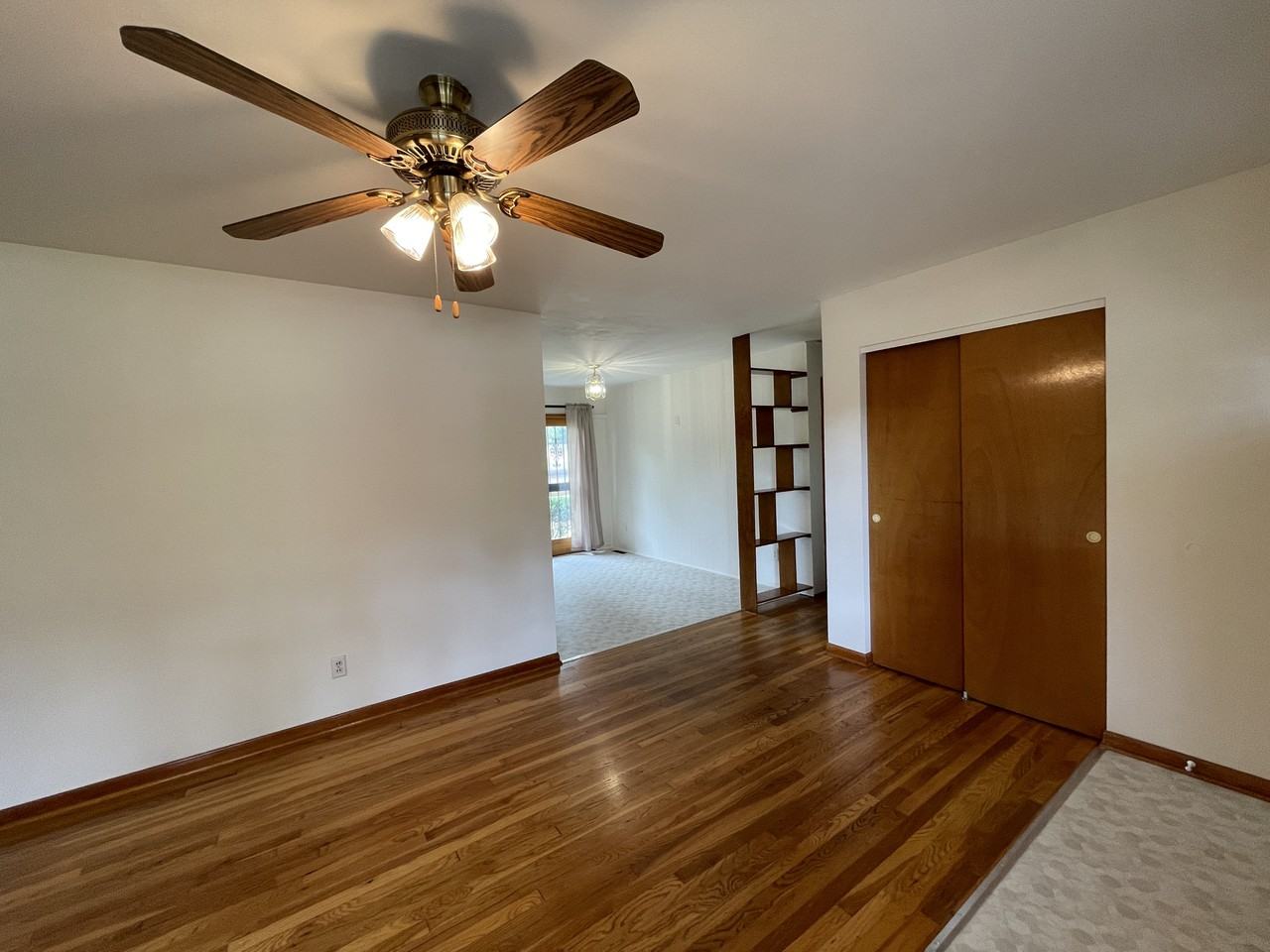 952 Capitol Blvd #NA - Photo 6 of 31