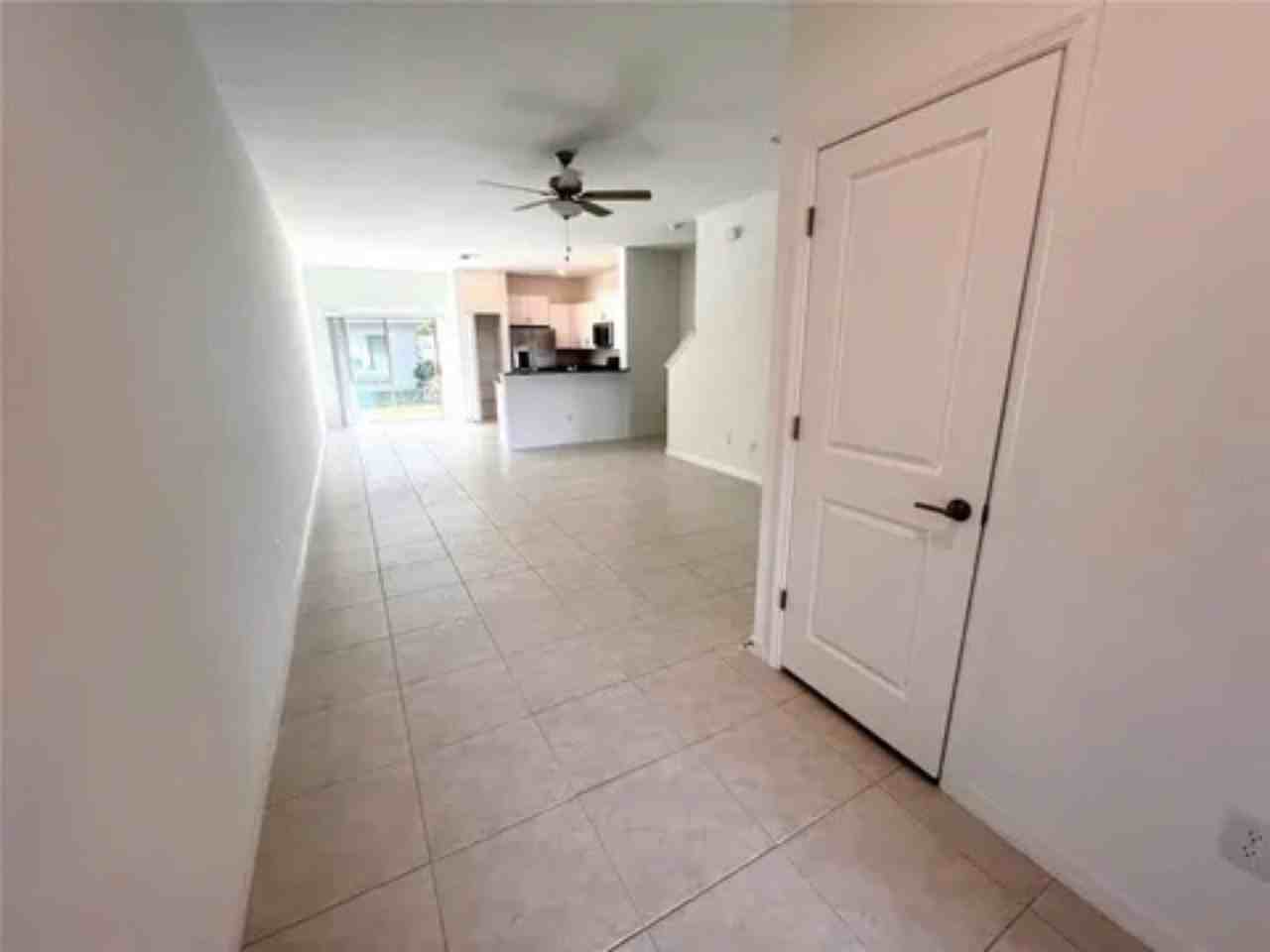 8340 Corner Pine Way #8340 - Photo 4 of 34