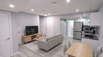 220 Salisbury Way - Photo 1 of 1