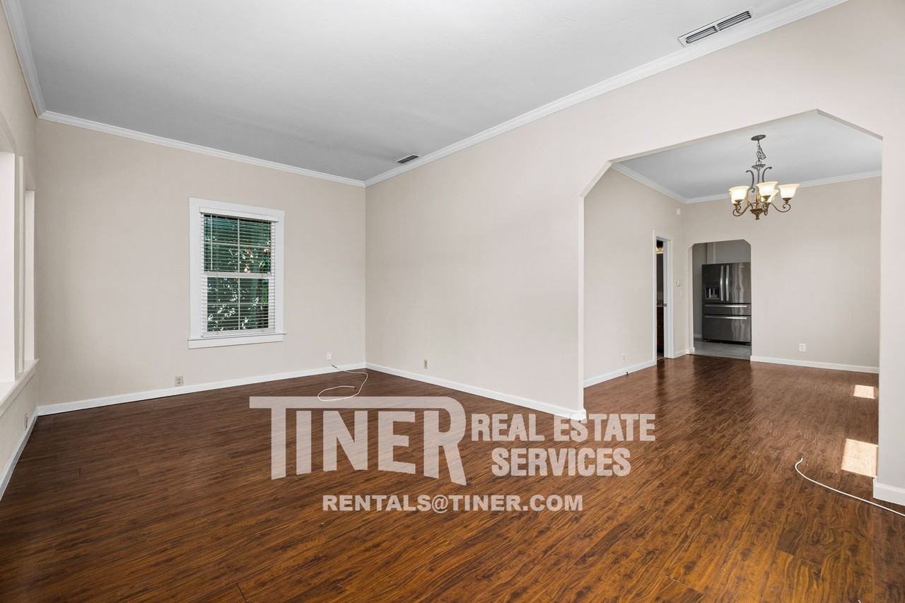 603 Mormon St - Photo 3 of 37