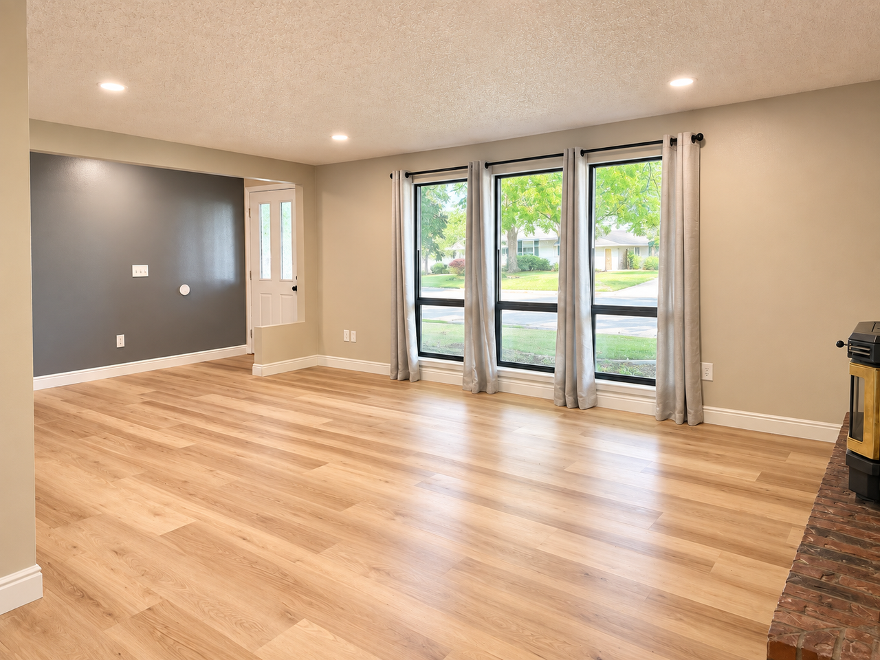 688 Mark Ave #NA - Photo 4 of 32