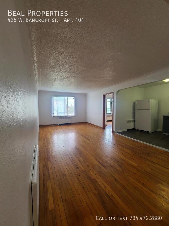 425 W Bancroft St #404 - Photo 2 of 18