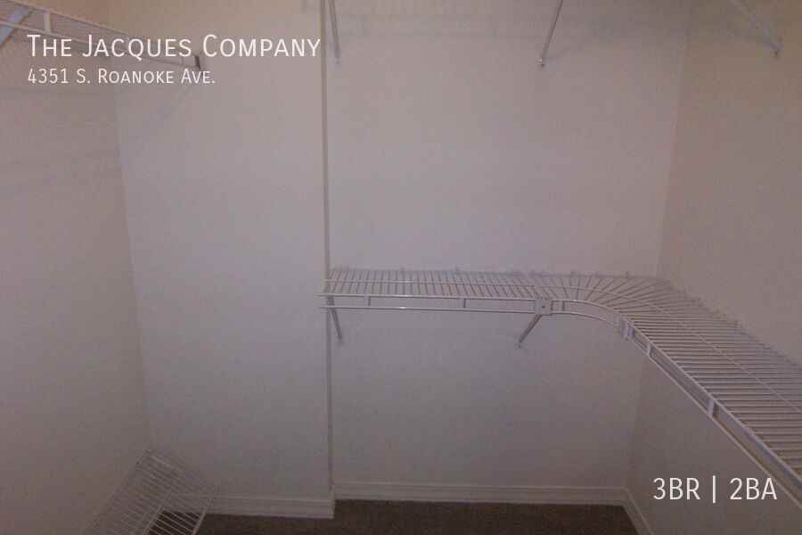 4351 S Roanoke Ave - Photo 7 of 13