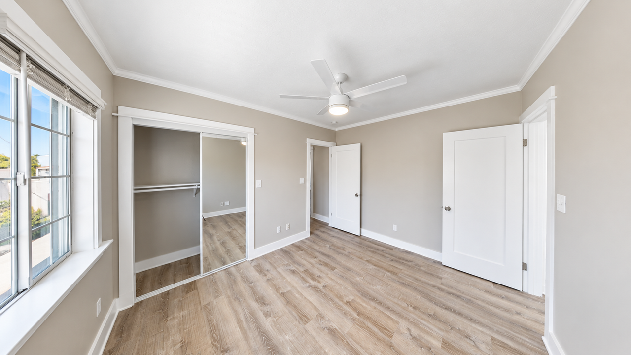 4860 Art St - Photo 6 of 20