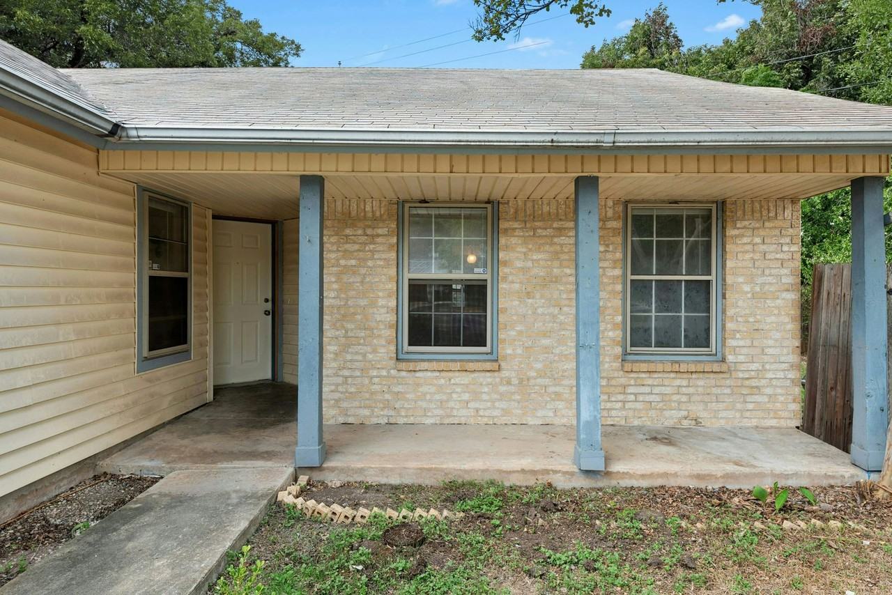 13187 Mill Stone Dr - Photo 2 of 26