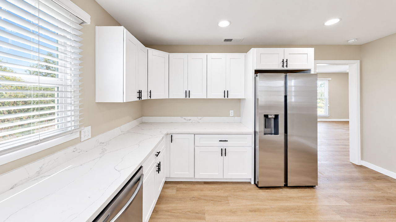 5005 La Dorna St - Photo 2 of 18