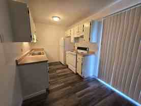 3215 N. Talbot Ave. - Photo 1 of 1