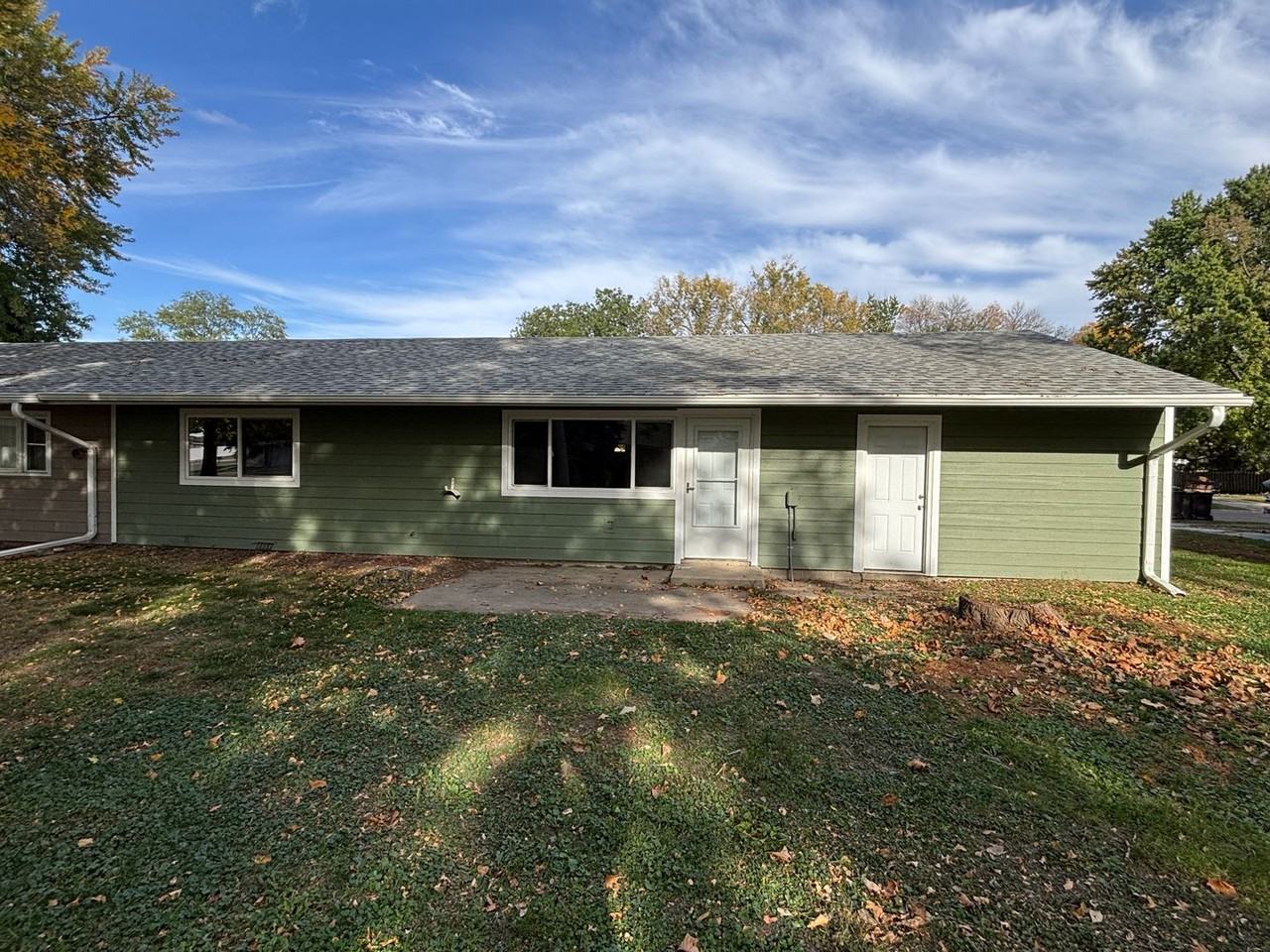 Oak Hill Land & Realty LLC - Photo 2 of 21