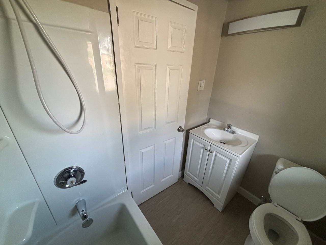 Oak Hill Land & Realty LLC - Photo 6 of 21