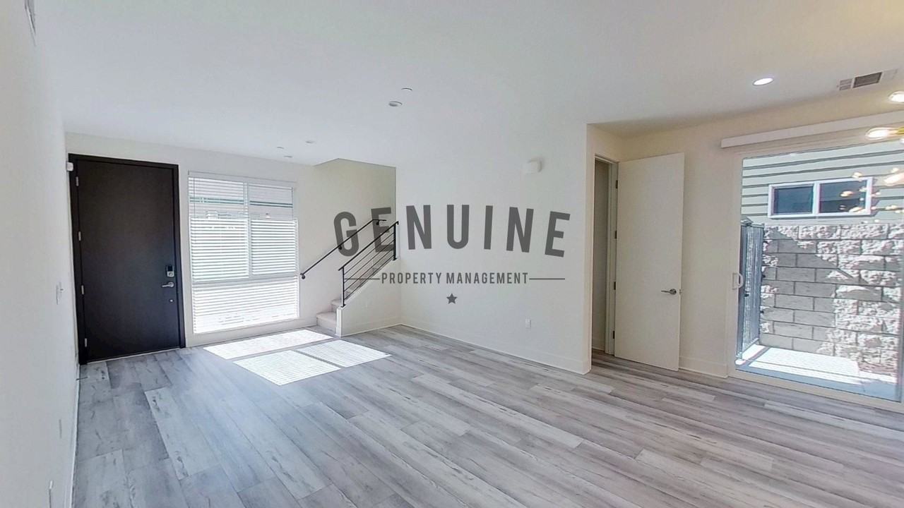 734 Lynn Ct - Photo 5 of 32