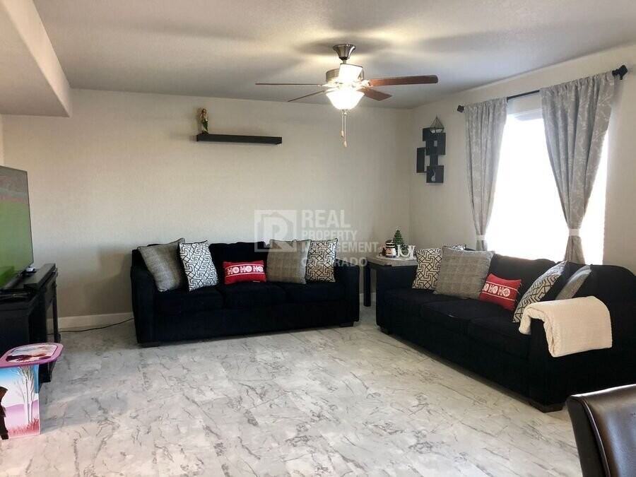 10724 Matta Dr - Photo 2 of 23