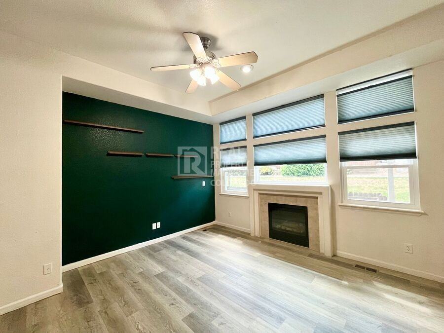 12027 Leyden St - Photo 2 of 15