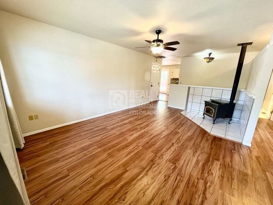 3809 N Hancock Ave - Photo 3 of 46
