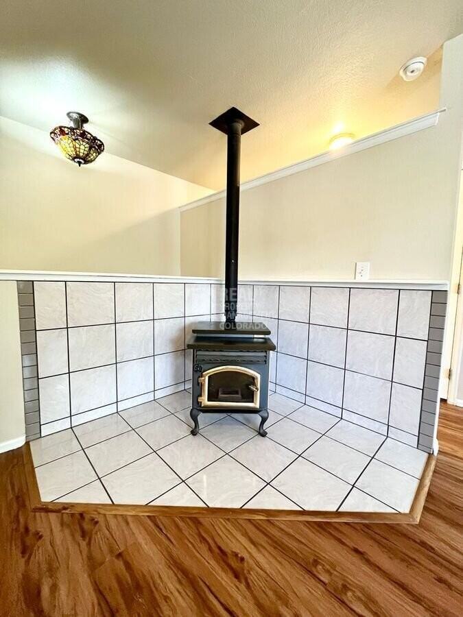 3809 N Hancock Ave - Photo 6 of 46