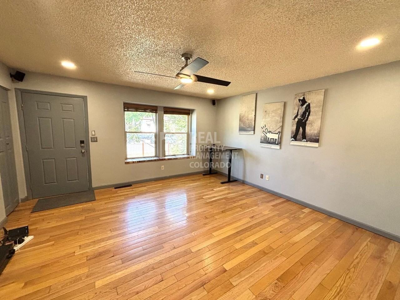 407 W Polk St - Photo 3 of 14