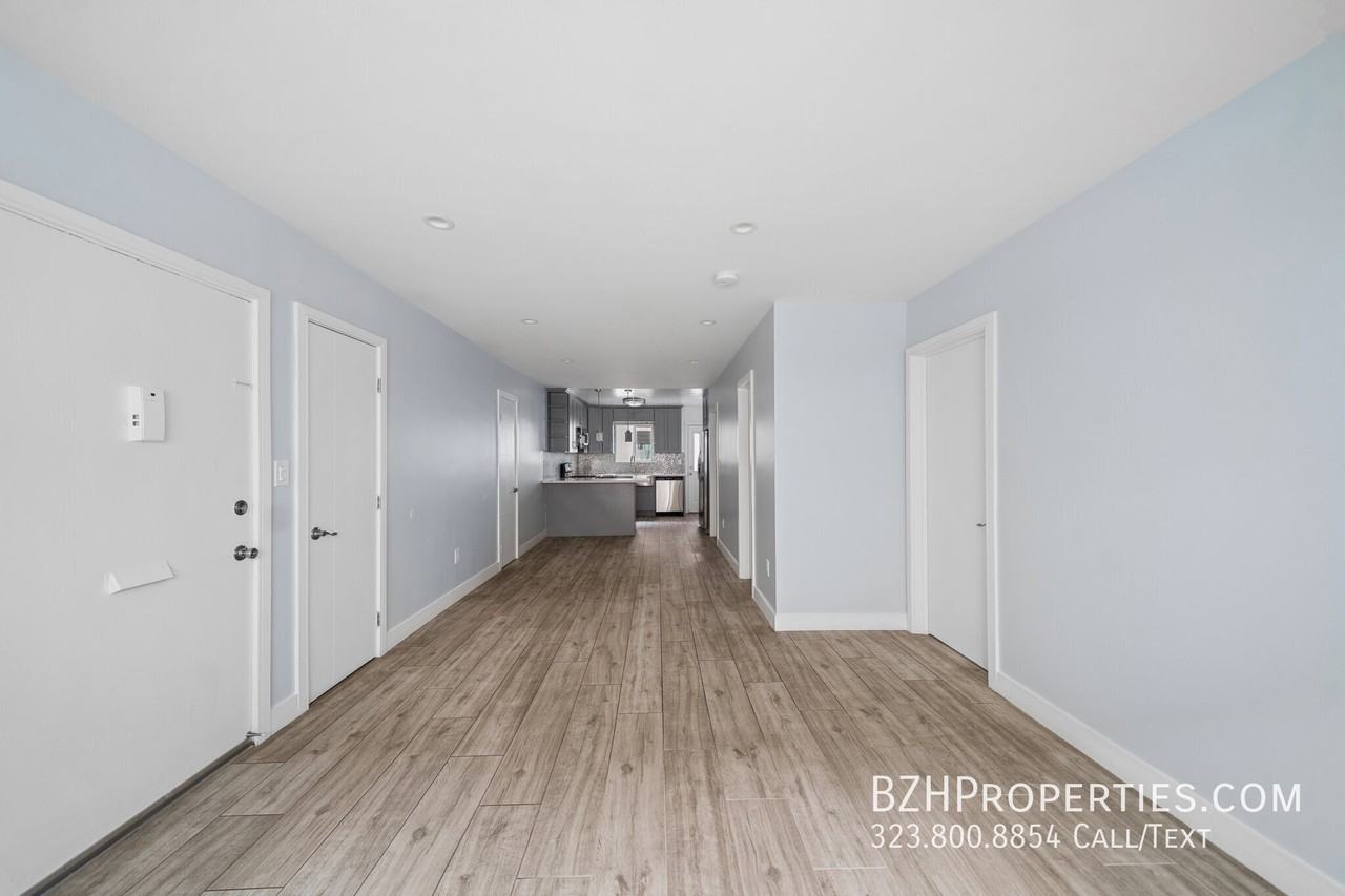 5341 Vantage Ave #3B - Photo 2 of 19