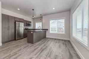 featured image of 425 S 3rd W