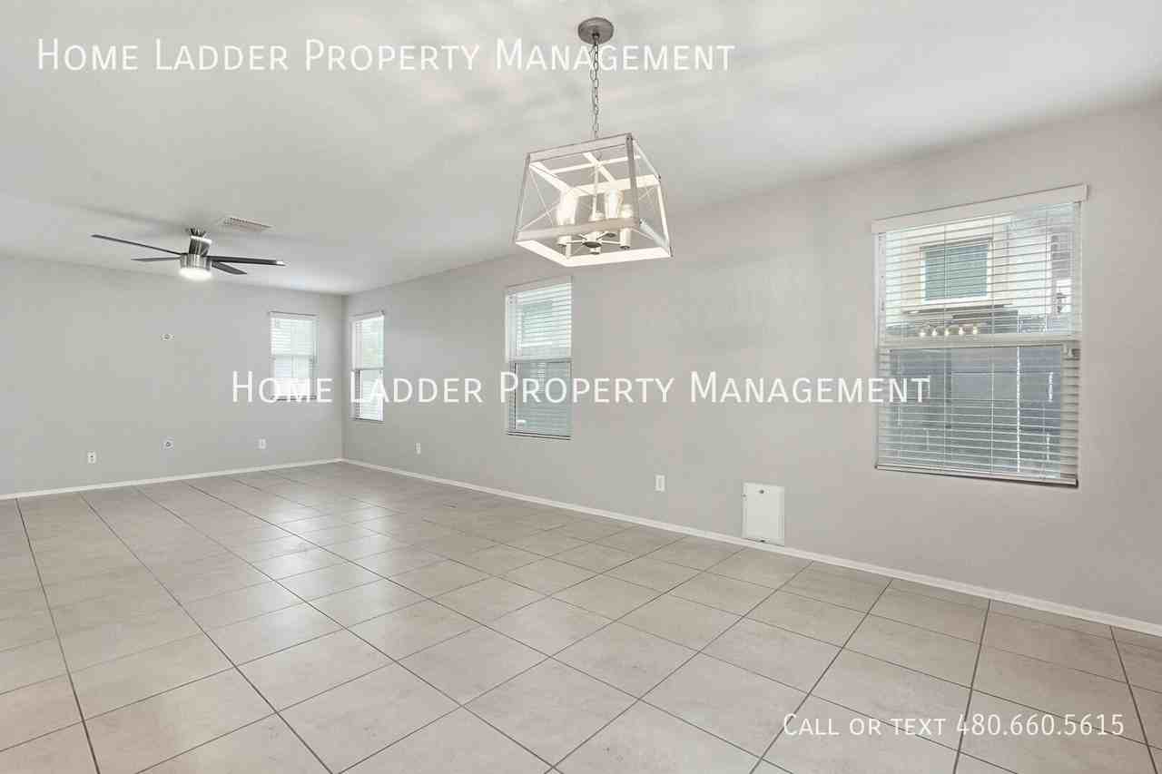 6843 E Posada Cir - Photo 6 of 41
