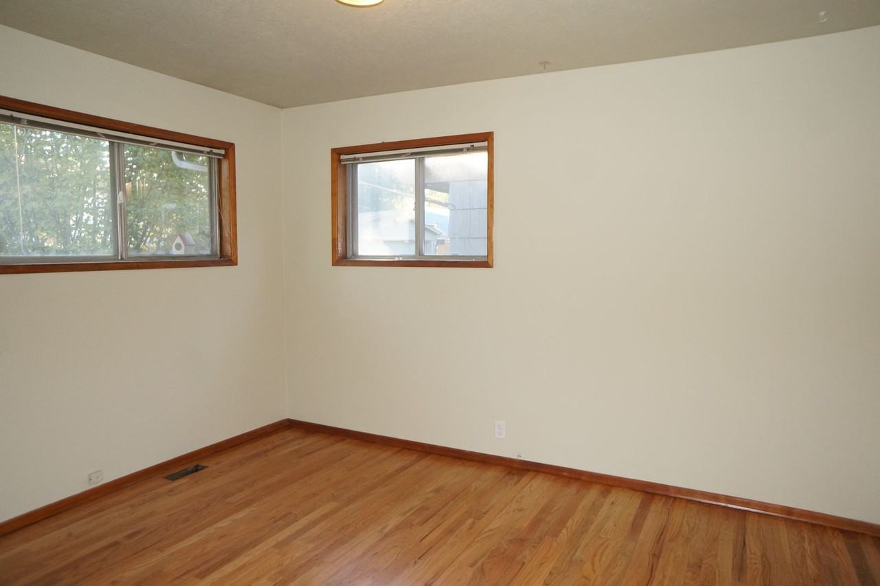 5006 Ne Alberta St - Photo 7 of 24