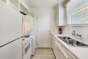 featured image of 143 Alma St #04