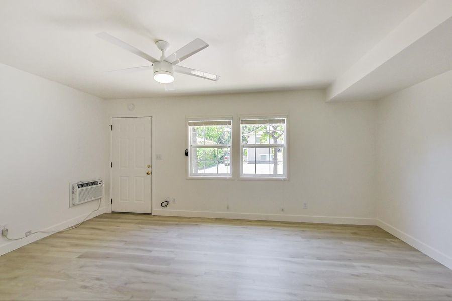 143 Alma St #04 - Photo 7 of 22
