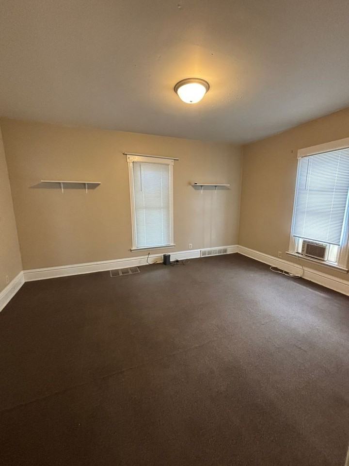 2515 Olive Street - Photo 7 of 26