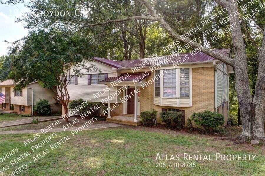 1947 Croydon Cir - Photo 2 of 17