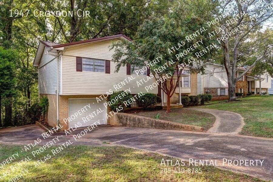 1947 Croydon Cir - Photo 3 of 17