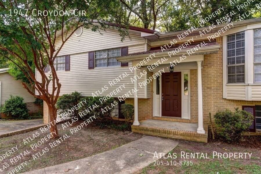 1947 Croydon Cir - Photo 4 of 17