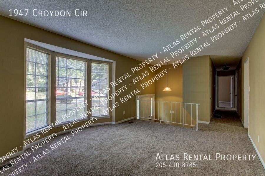 1947 Croydon Cir - Photo 7 of 17