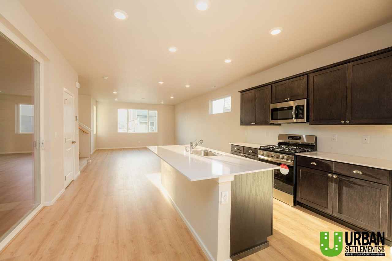 2646 N Swainson Ln - Photo 6 of 33