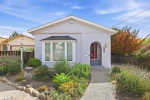 featured image of 5204 Macdonald Ave
