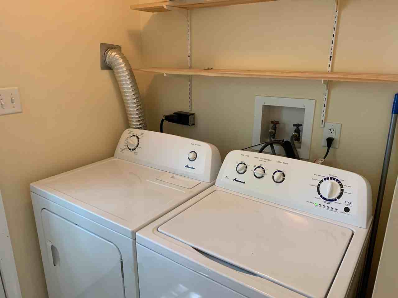 2114 Pasternak Pl - Photo 5 of 10