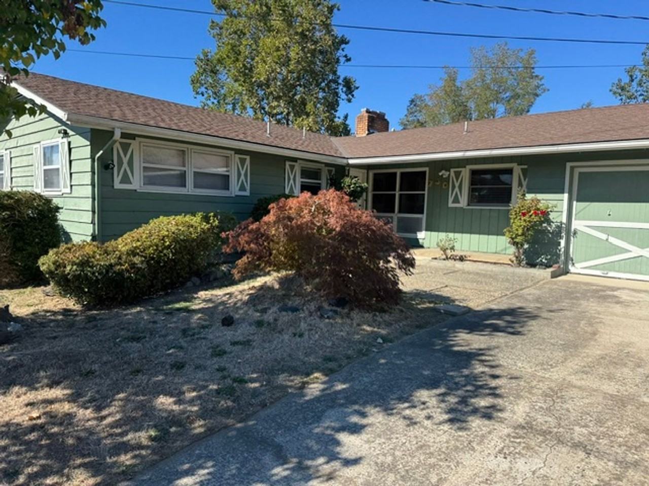 730 Ne Pioneer Way - Photo 2 of 21