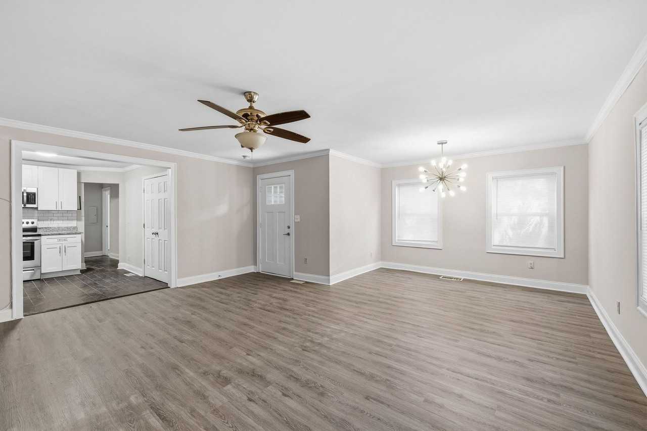 2879 4th St Sw - Photo 7 of 20