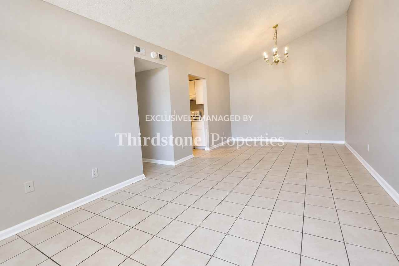8124 San Jose Manor Dr E #3 - Photo 4 of 19