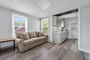 featured image of 9 Graves St