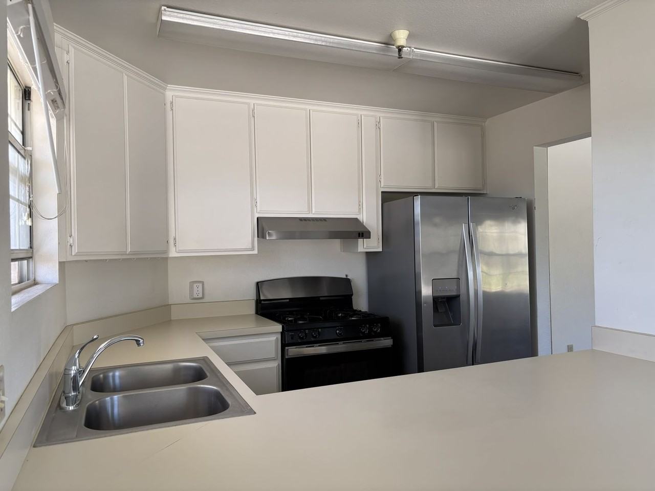 2310 Central Park Dr - Photo 6 of 10