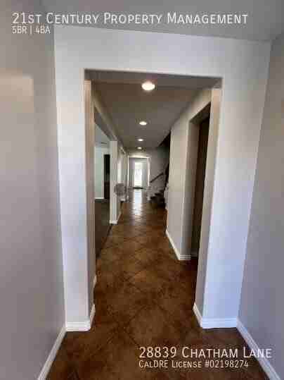 28839 Chatham Ln - Photo 6 of 36