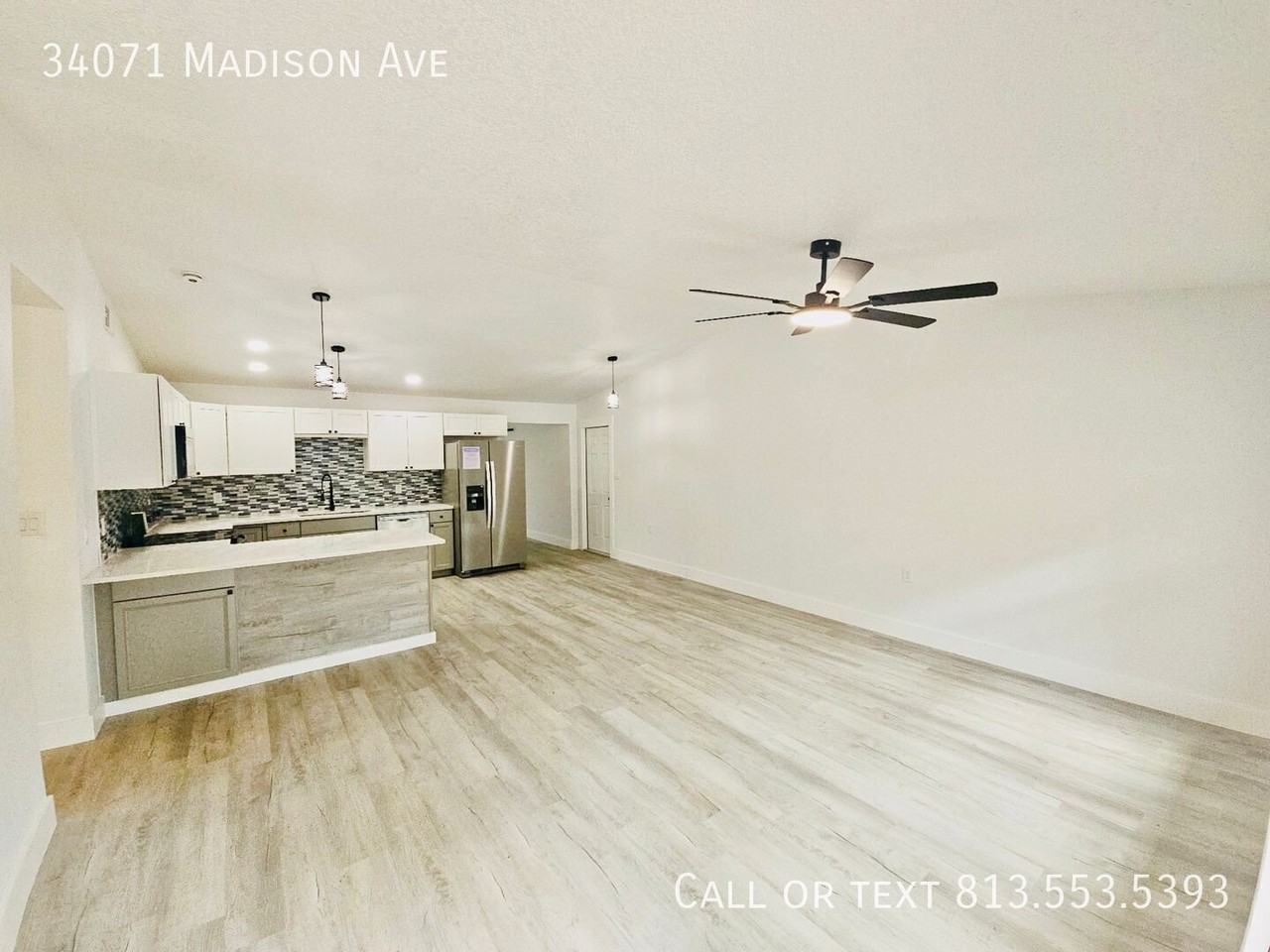 34071 Madison Ave - Photo 6 of 47