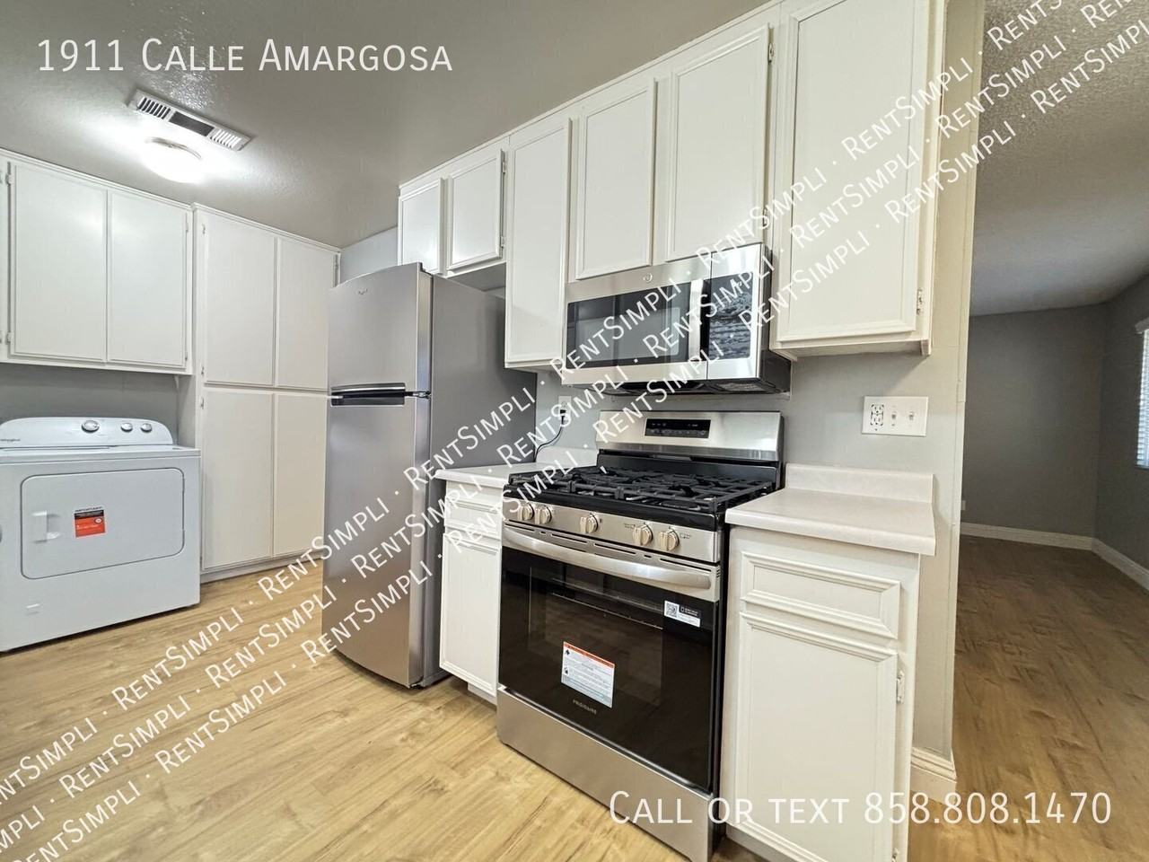 1911 Calle Amargosa - Photo 3 of 19